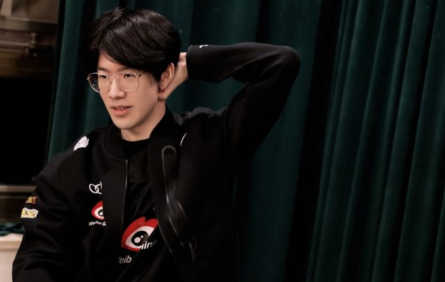 外线防守的 外线防守的